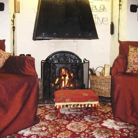 Kester House Hurst Green  Bagian luar foto