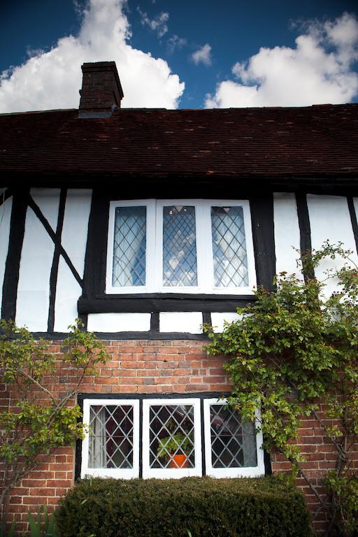 Kester House Hurst Green  Bagian luar foto