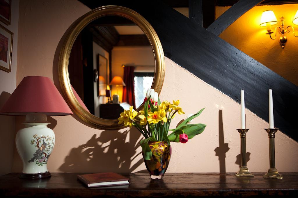 Kester House Hurst Green  Bagian luar foto